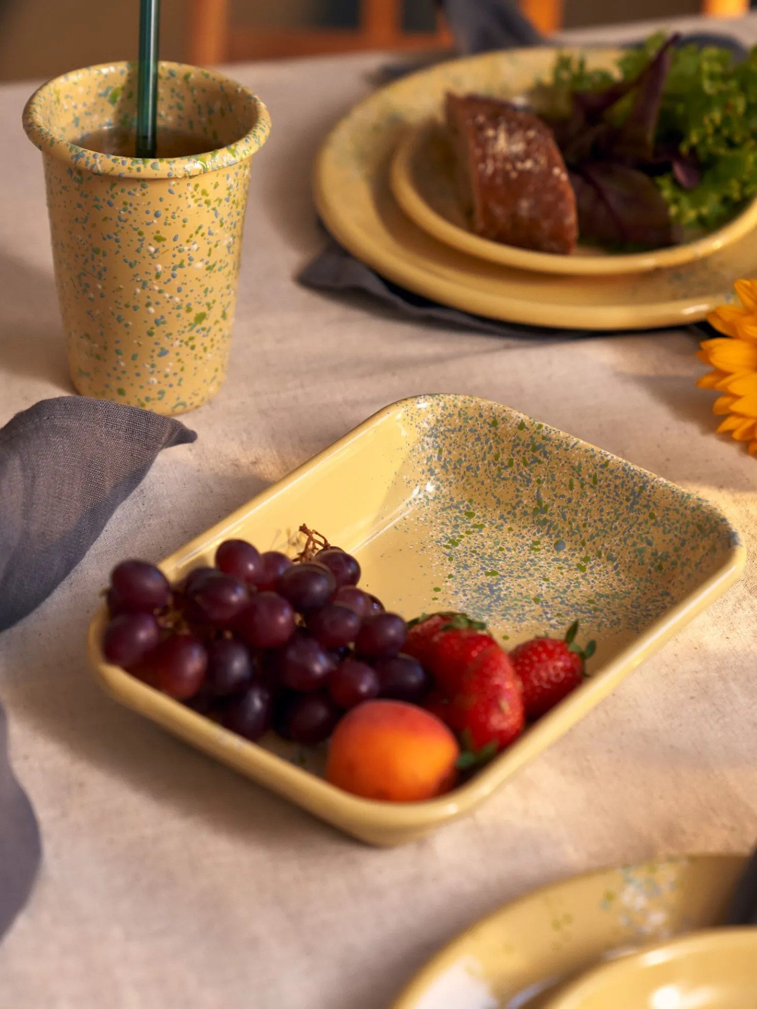 Flow Fest Tablett Groß - Gelb