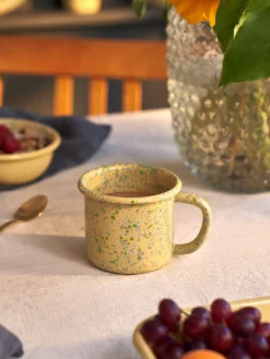 Flow Fest Tasse - Gelb