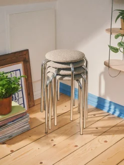 Stuhl Mit Bouclé-Stoff