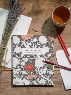 William Morris - An Arts & Crafts Colouring Book