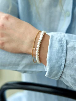 Zeitloses Perlenarmband